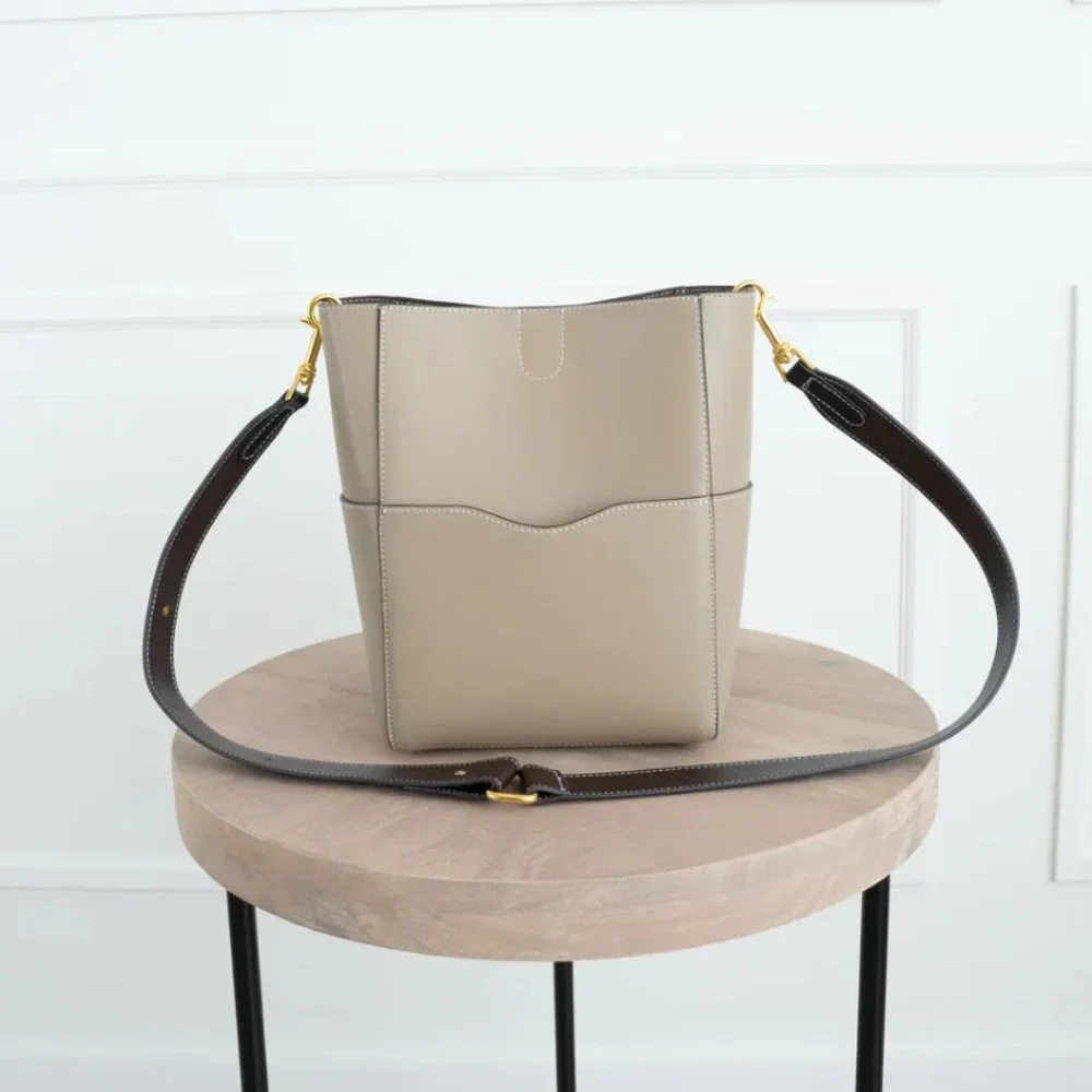 The Jordan Leather Bucket Bag - Pebble - Picture 6 of 11